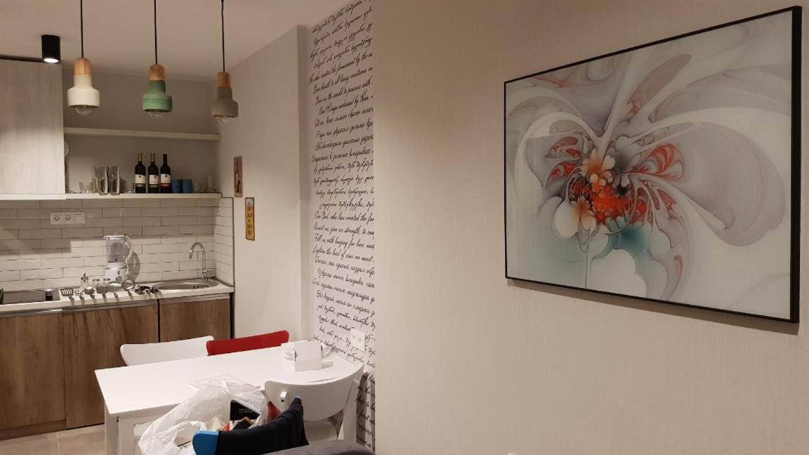 Your Home In Tbilisi: Cosy Stay In The Old City Экстерьер фото